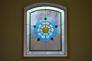 Contemporary Floral Yorkshire Rose Barnes window